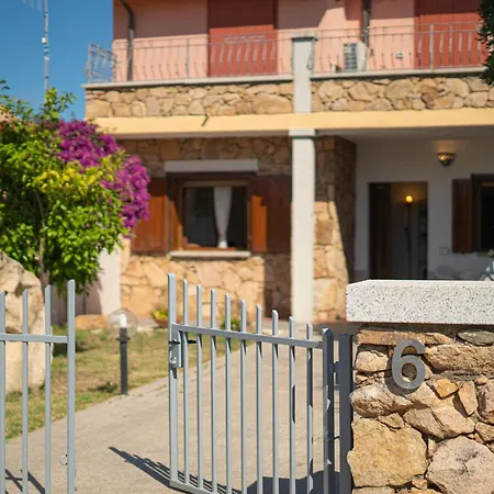Con Veranda, Parcheggio E Wi-fi San Teodoro (Sardinia)