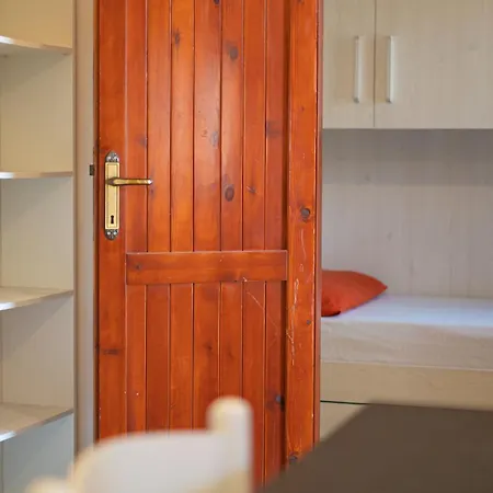 Con Veranda, Parcheggio E Wi-fi Apartment *