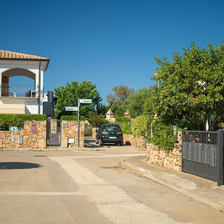 Apartment Con Veranda, Parcheggio E Wi-fi *